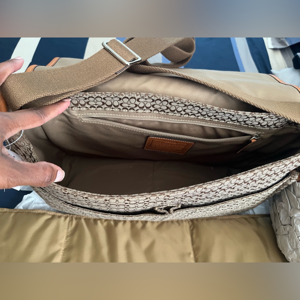 Coach NWT Khaki/Natural Signature Canvas & Leather Diaper/Messenger Bag (F77004) - Picture 9 of 15